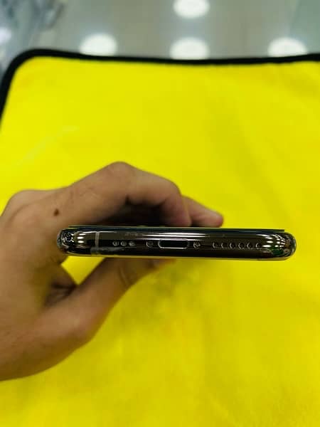 iphone 11pro 256gb non pta 6