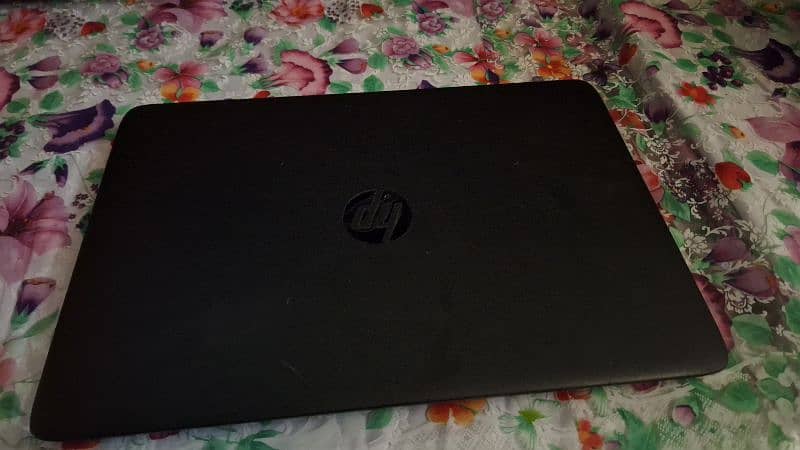 urgent sale personal use laptop 2