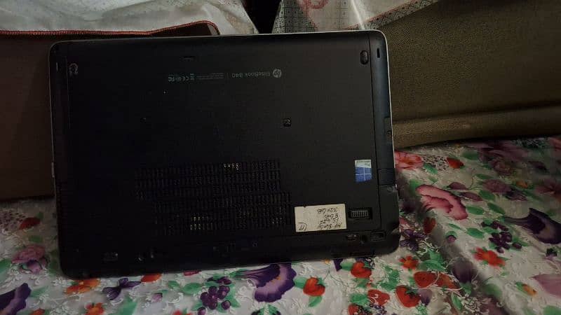 urgent sale personal use laptop 4