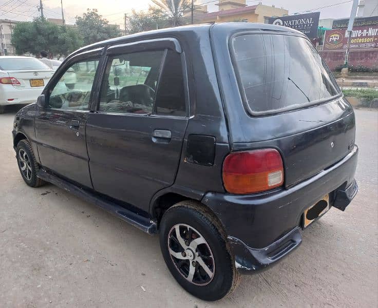 Daihatsu Cuore 2007 1