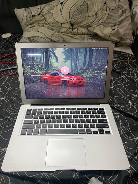 MacBook Air early 2015 8 gb ram 3