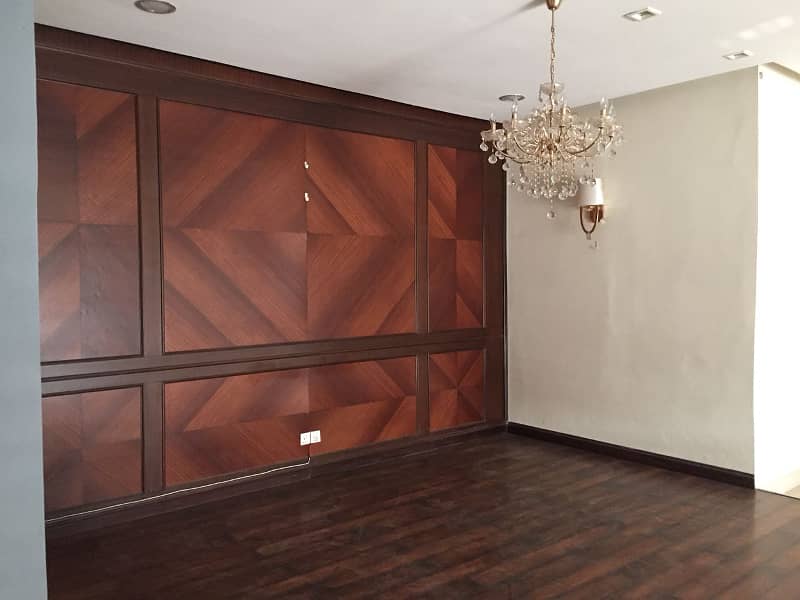 900 Sq Ft Corporate Office Available For Rent On Reasonable Rent Gulberg 3 Lahore 23