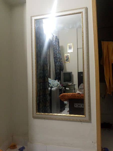 new mirror 1