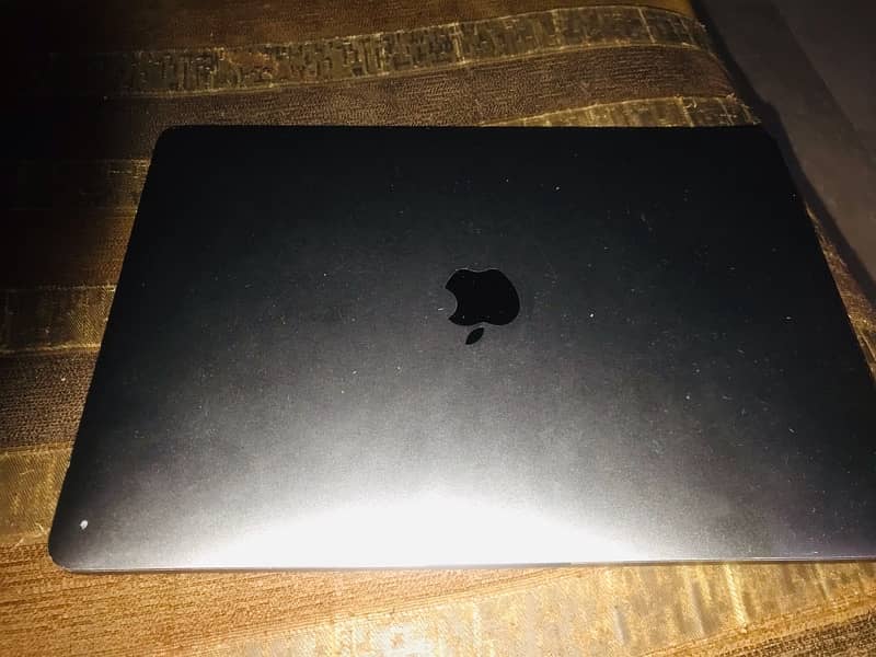 MACBOOK PRO 2016 (13inch) 4