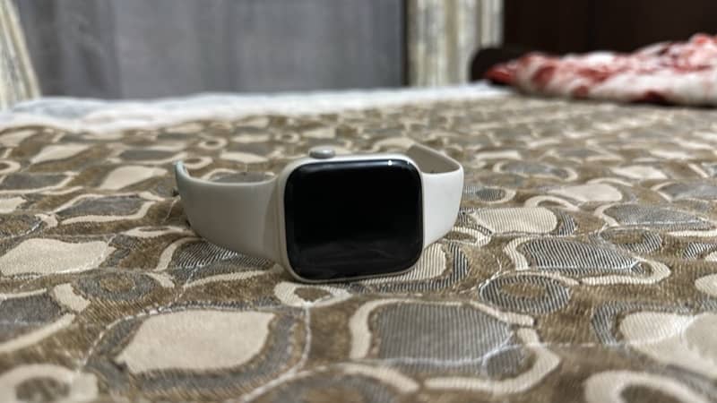 Apple watch series 7 3