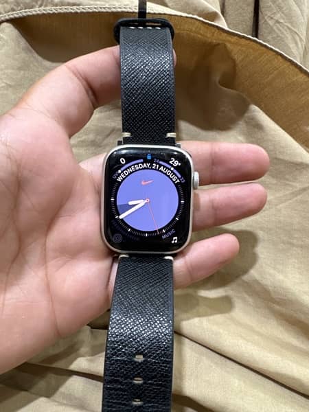 Apple watch series 7 4