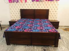 WOODEN BED SET FOR SALE WITHOUT MATTRESS 0