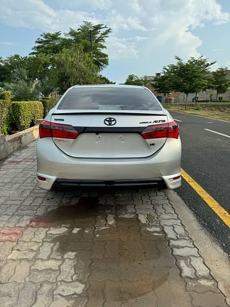 Toyota Corolla Altis 2017 7