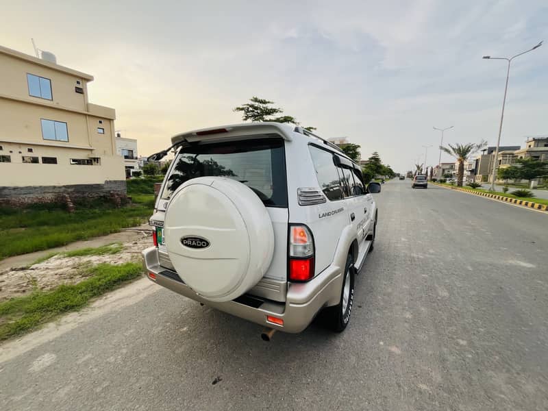 Toyota Prado 1998 TZ 3.4, V6, Dual AC 13