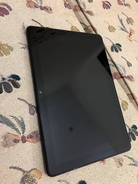 Amazon Fire HD 10 11th generation 2021 model 2