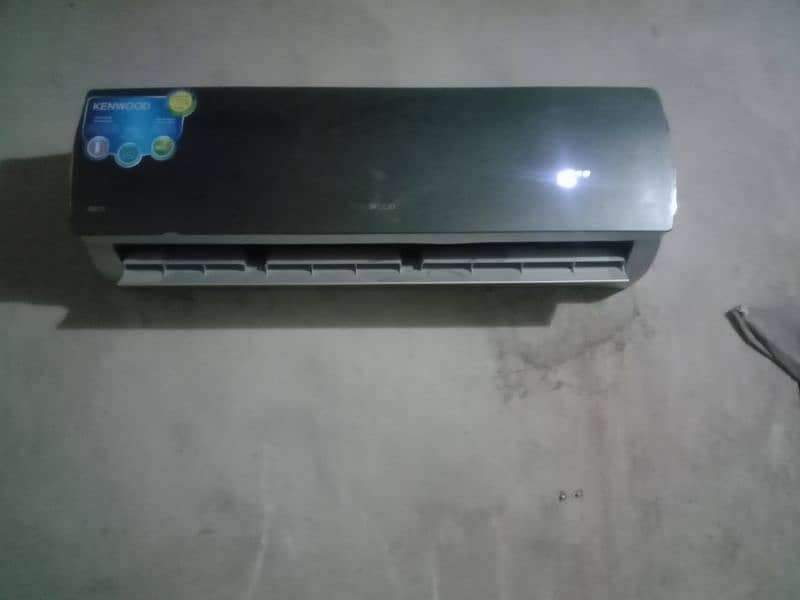 DC inverter kenwood 1.5 ton 85000 1