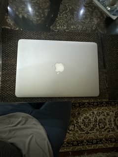 MacBook