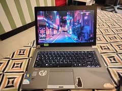 TOSHIBA LAPTOP 512GB LUSH CONDITION 0