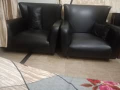 black sofas neat ND clean poshish