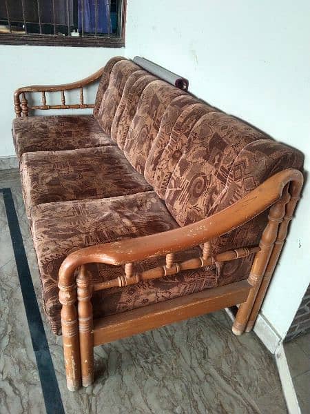 Wooden 5 seater sofa set 0