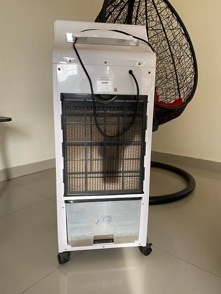 Geepas Air Cooler 2