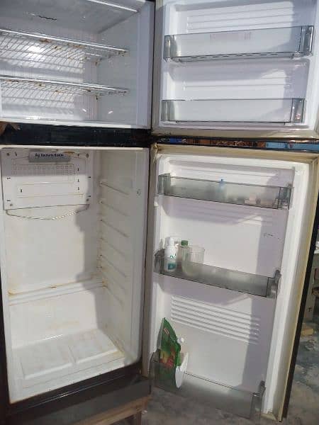 freezer refrigerator pel 4