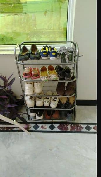 shoe stand 1