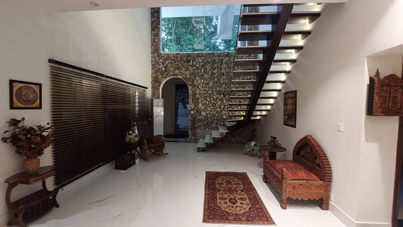 Live The Luxury 2 Kanal Most Amazing House Is Available For Rent In Dha, Lahore 4