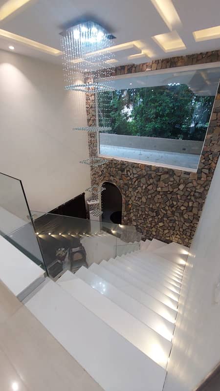 Live The Luxury 2 Kanal Most Amazing House Is Available For Rent In Dha, Lahore 8