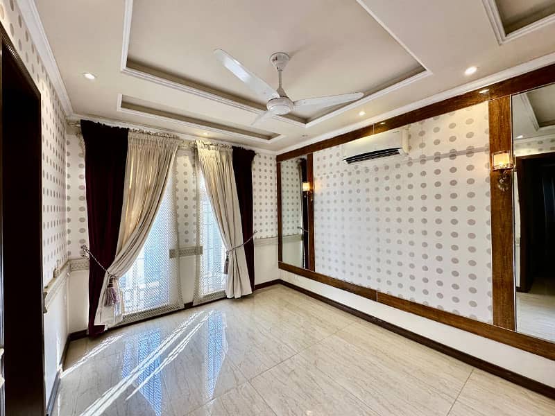 A Beautiful 10 Marla House Is Available For Rent In PHASE 5 DHA, Lahore 1