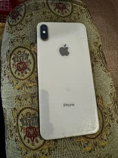 iphone xs max all okay pta approved 0