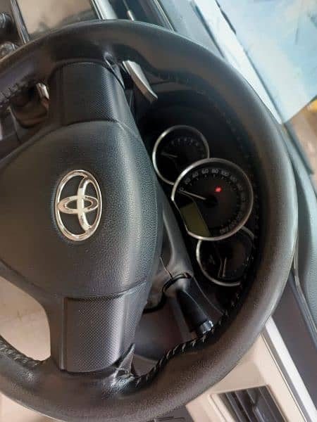 Toyota Corolla Altis 2017 5