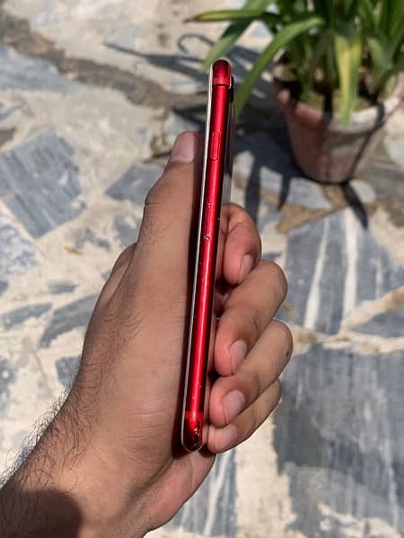 Iphone 7 128 PTA approved Red 6