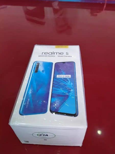 Realme 5 like box pack condition 3