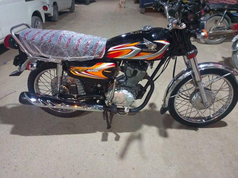 Honda CG 125 2022 (03343856656) 5