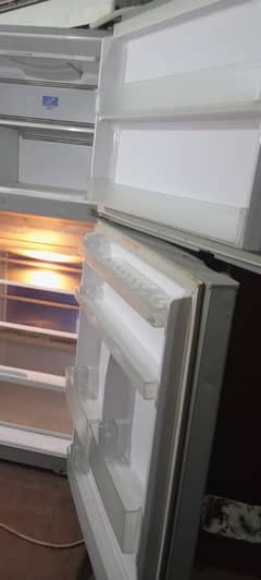 Hitachi refrigerator