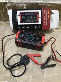 Car Battery Charger 12V/8A 24V/4A