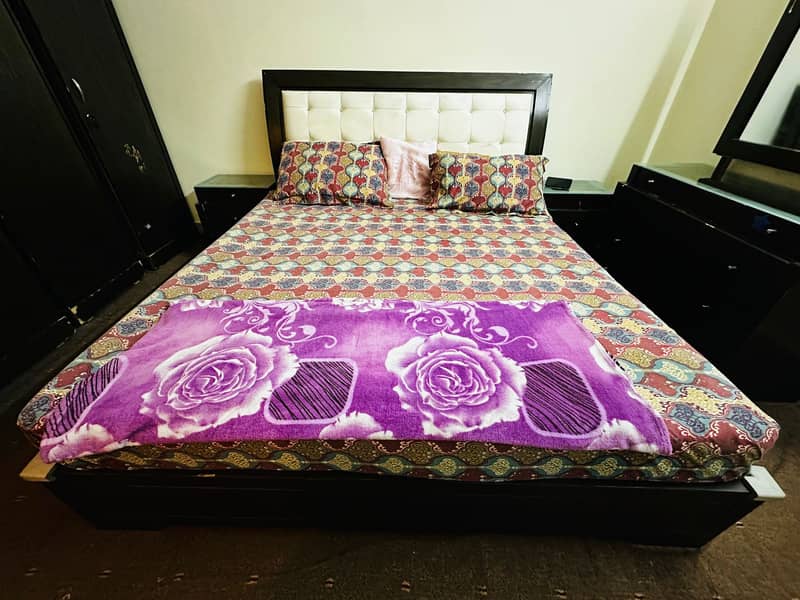 King Bed Set - Low Rise 0