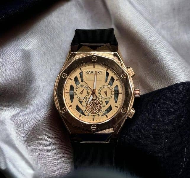 Men's Golden Dial Watch 0