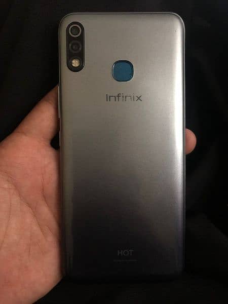 0319 5684335 infinix hot 8 lite 2,32gb 1