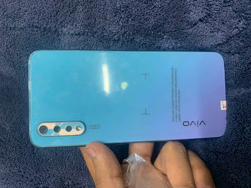 Vivo S1 4