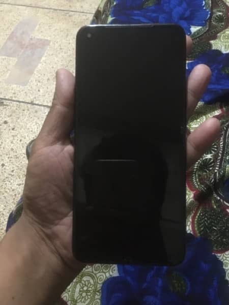 inifinx S5 4/64 condition 10/10 disply change with box nd  charger 1