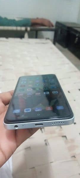 Tecno Sapark 20 8GB Ram 128GB Rom 4