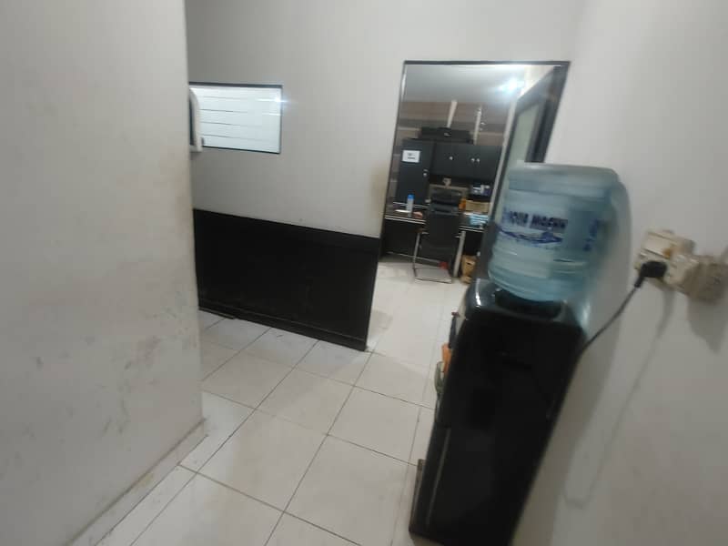 COMMERCIAL OFFICE RENT FIRST FLOOR MAIN CONTINENTAL BAKERY ROAD PARKING 7