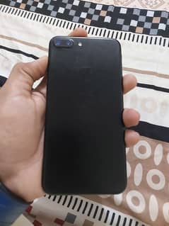 iphone 7+ 128gb PTA Approved black color