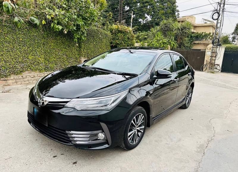 Toyota Altis Grande 2019 zero condition 2