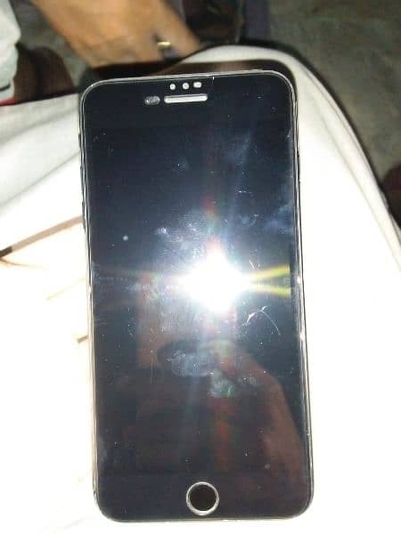 I phone 7 plus good condition 4