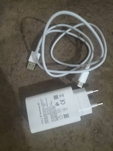 vivo v23e flash charger 44watt 4