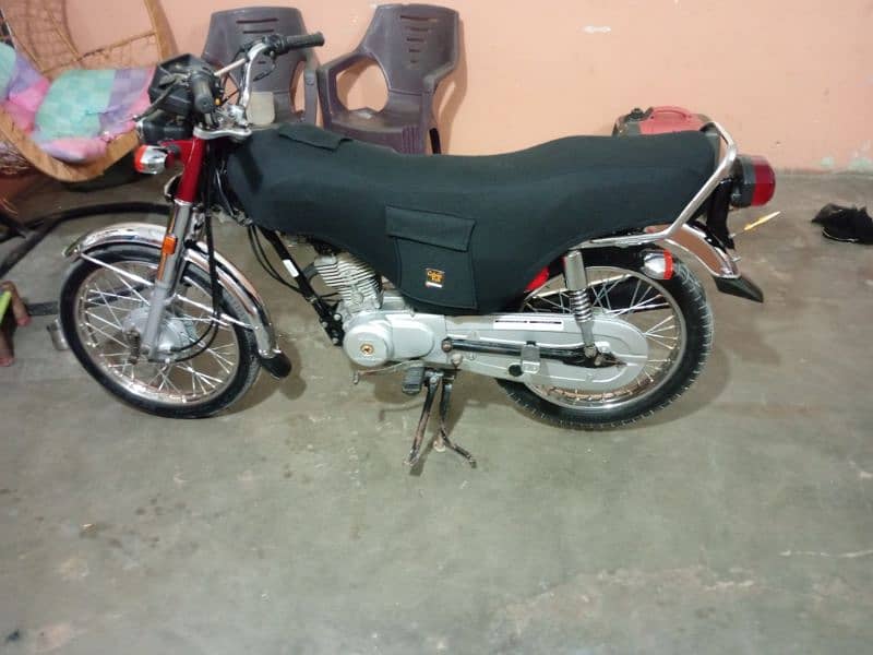 Honda 125 new bike 3