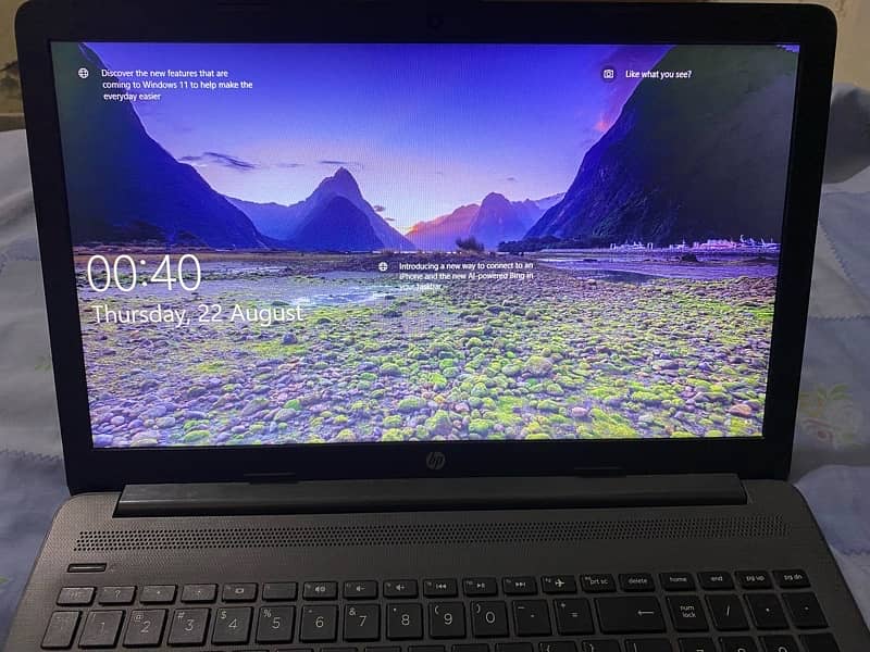 HP LAPTOP 4/256GB AMD A4-9125 0