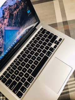 Macbook pro mid 2012 0