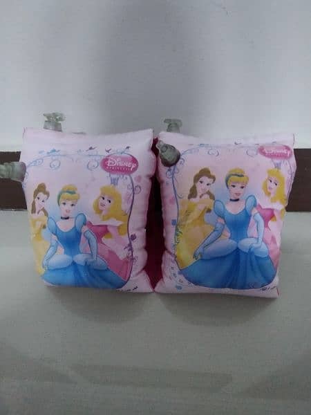 Disney Princess/Ben 10 Arm Bands/NIVEA Beach Ball 1