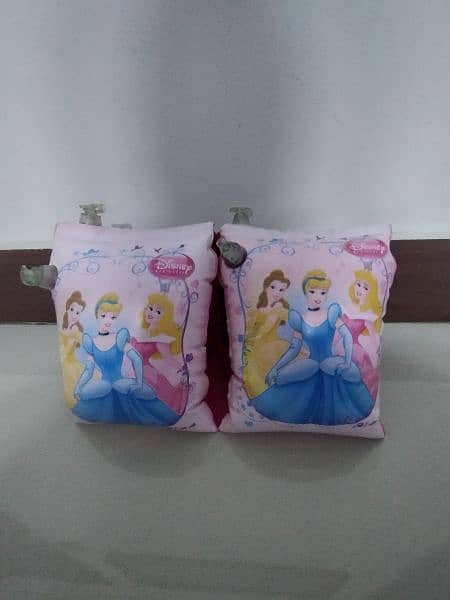 Disney Princess/Ben 10 Arm Bands/NIVEA Beach Ball 3