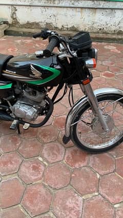 Honda 125 2013 black 0