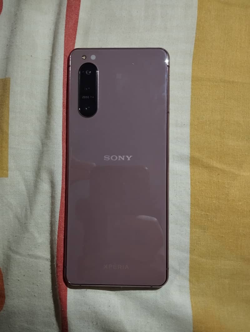 Sony Xperia 5 Mark 2 2